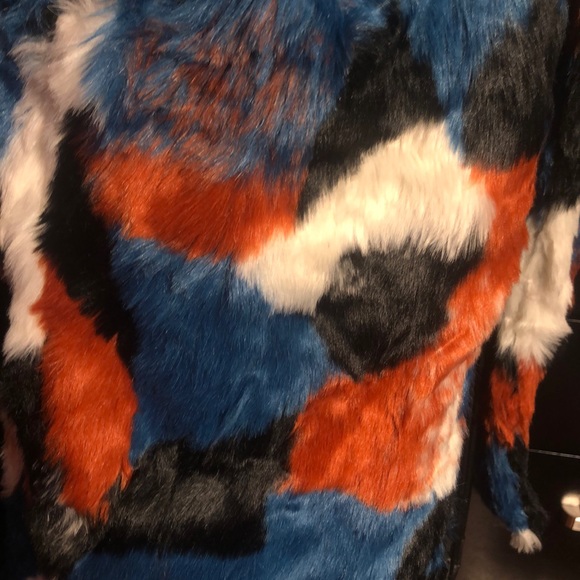 Vest - Picture 3 of 3